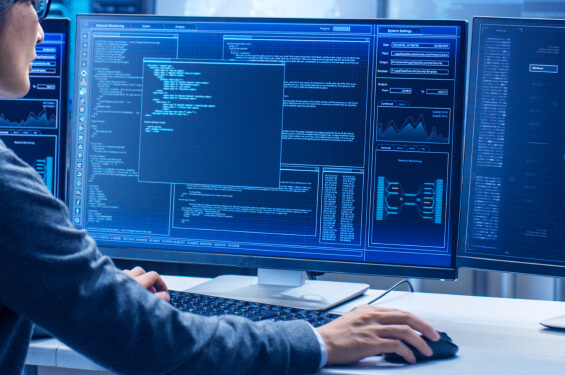 Monitoring and Operation by Expert Engineers